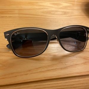 Ray-Ban new wayfarer sunglasses
